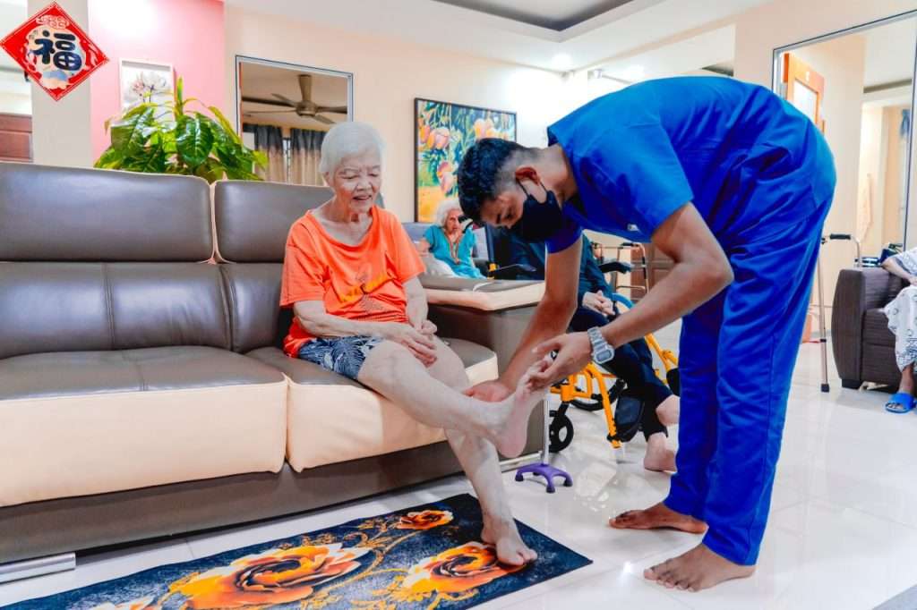 Pearl Care Elderly Nursing Home - #1 Nursing Home in PJ | Elderly Care Nursing Home | No 01 Nursing Home in PJ, #nursinghomeinpj #pearlcare #homecare #elderlycare #startingfrom1500rm #carehomes