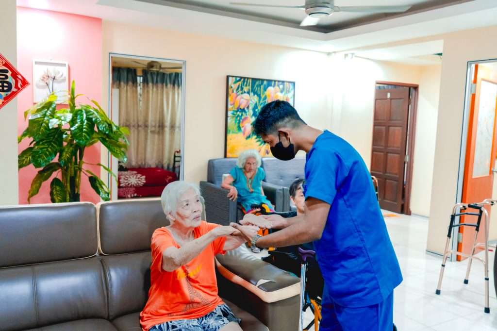 Pearl Care Elderly Nursing Home - #1 Nursing Home in PJ | Elderly Care Nursing Home | No 01 Nursing Home in PJ, #nursinghomeinpj #pearlcare #homecare #elderlycare #startingfrom1500rm #carehomes